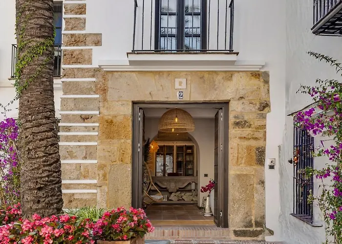 Szálloda Villtak La Plaza - Adults Only Recommended 4*